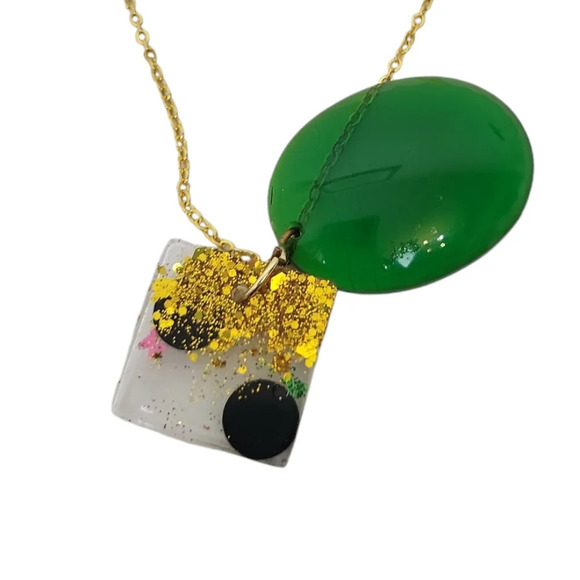 14 K Gold Plated Resin Abalone Square glitter Green Oval Pendant Necklace - Picture 2 of 6